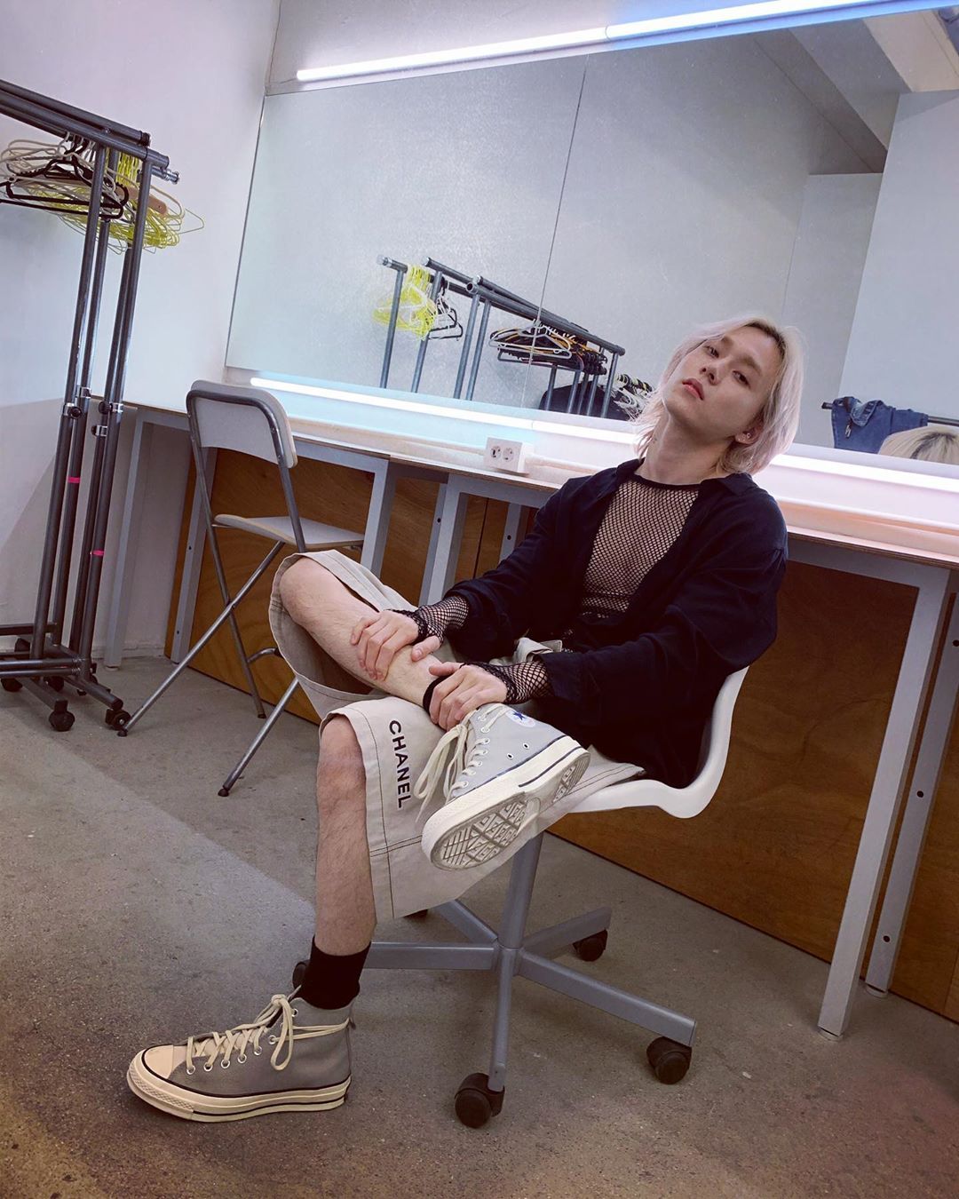 E'Dawn 130420 1-sao nam mac dep-elleman-0420