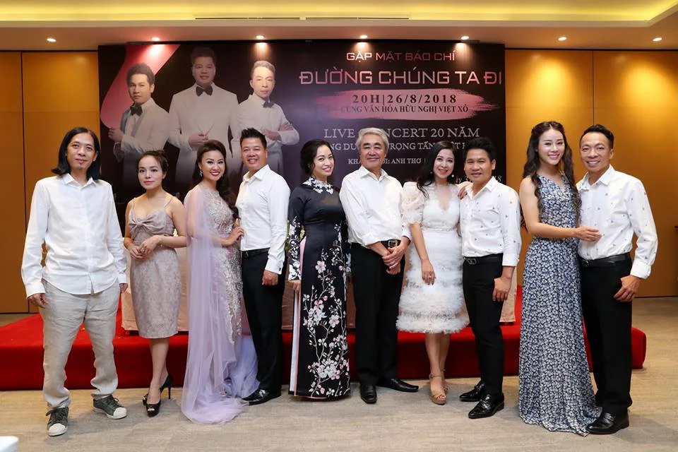 Live concert Duong chung ta di (2)