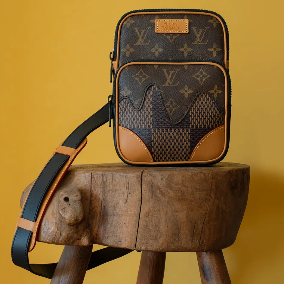 Louis Vuitton bst LV² túi Amazone Sling