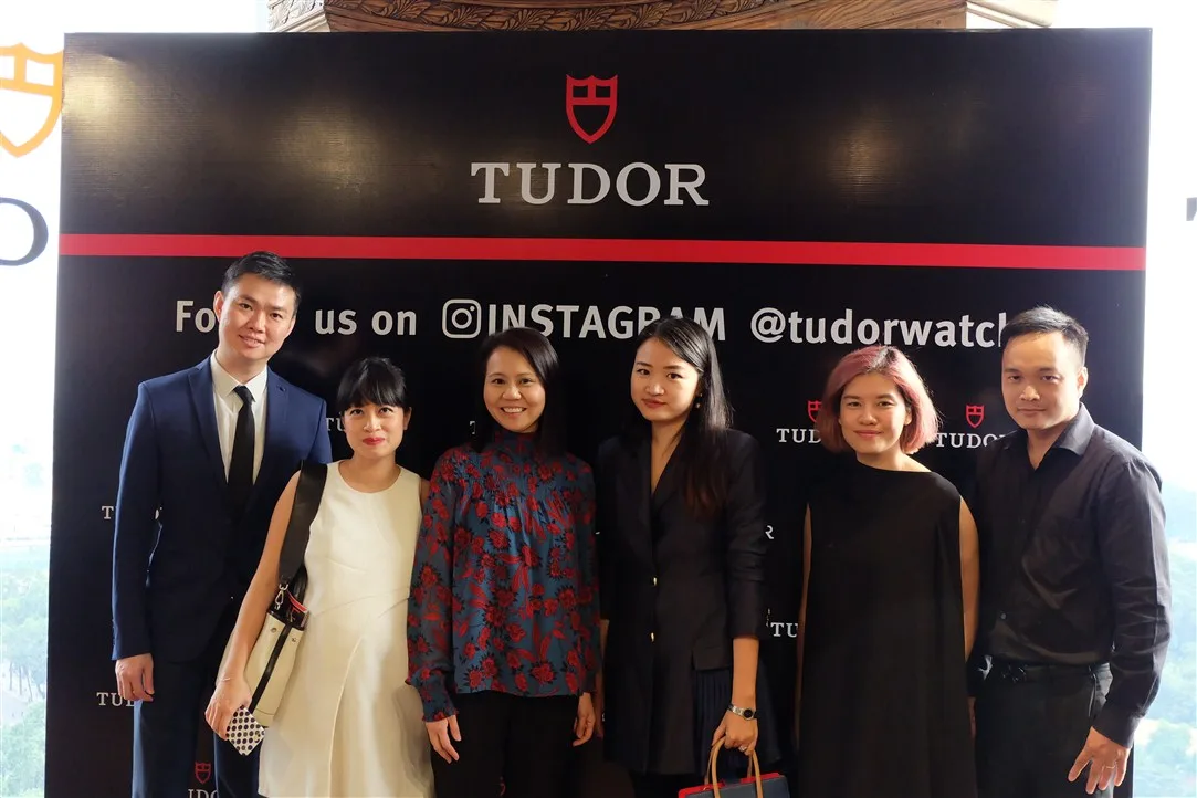 đồng hồ Tudor: đại diện các báo thời trang.