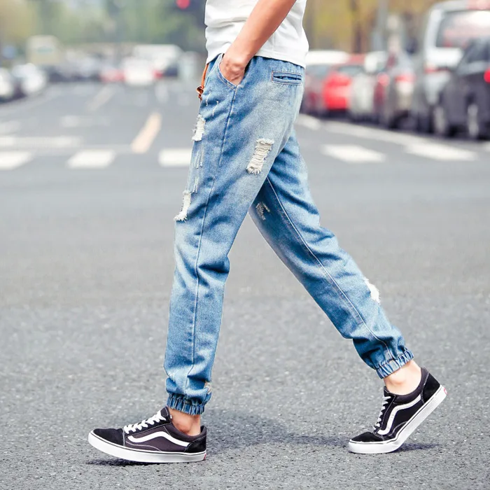 quan jeans nam - jeans raw - elle man 3