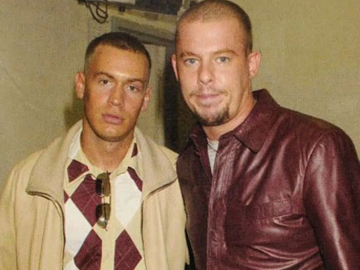 nhà thiết kế thời trang alexander mcqueen