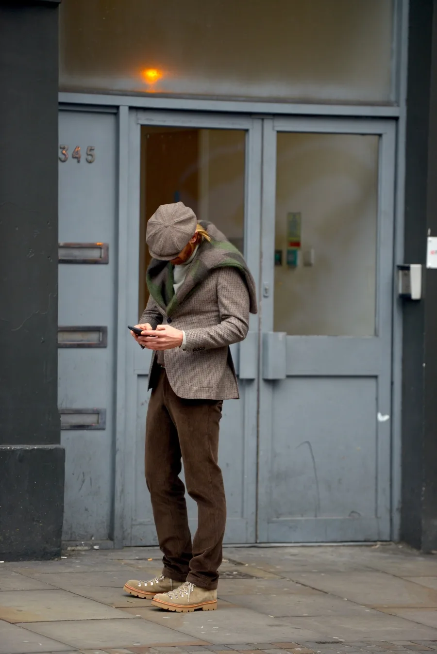 Phong cách smart-casual cho mùa Thu 2021