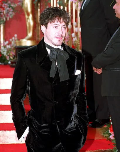 Thoi trang Oscar RDJ 1993