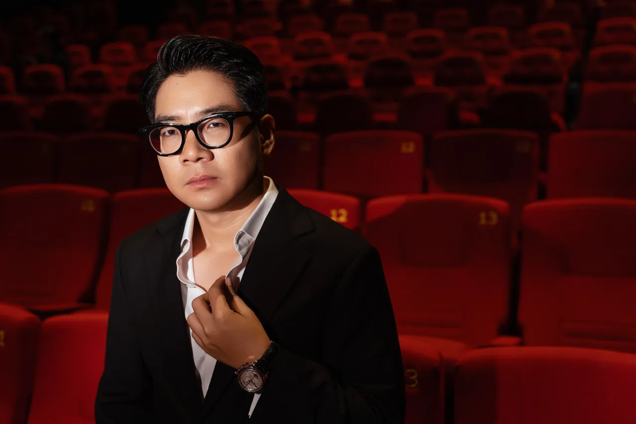 phan bá hỷ ma xó