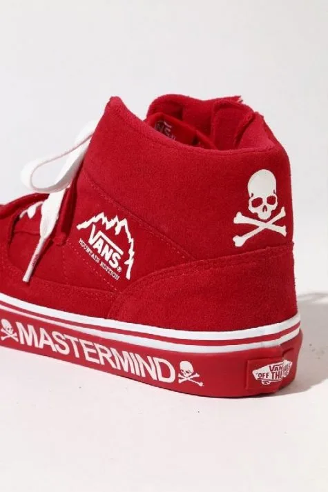 giay the thao thang 11 2017 - Vans x Mastermind Mountain Edition - elle man 4