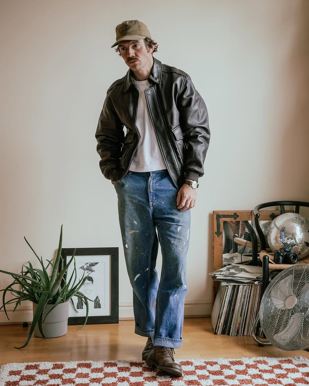 Quần jeans và áo khoác da
