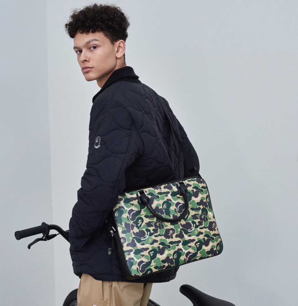 phụ kiện của bape mang hoạ tiết camo