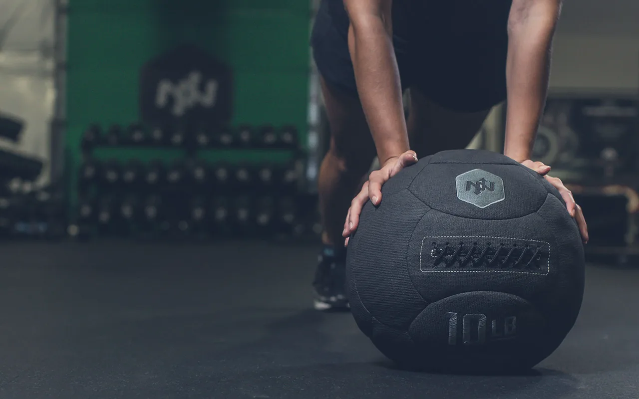 dung cu tap gym tai nha - elle viet nam