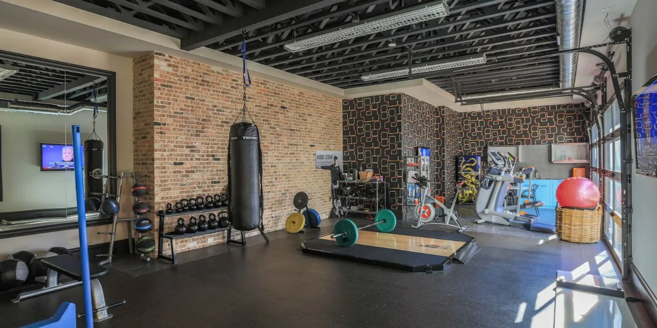 Phòng tập gym tại nhà, tại sao không?