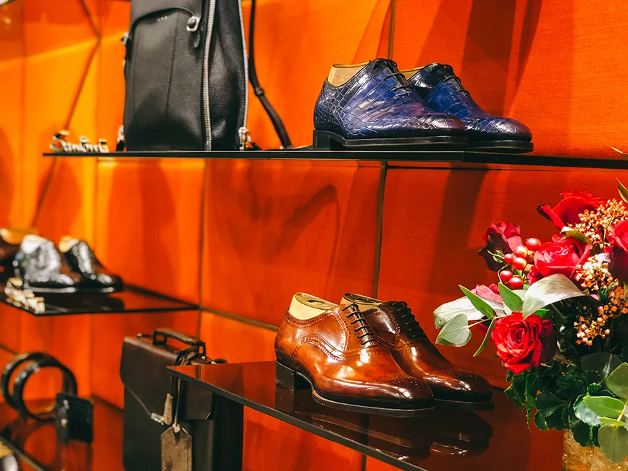 thuong hieu santoni - elle man 11