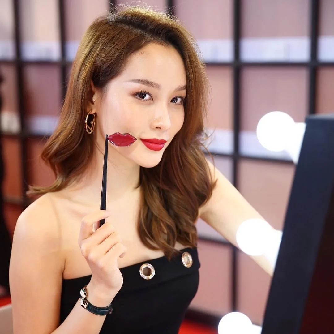 mỹ nhân chuyển giới - mo jiratchaya xinh đẹp
