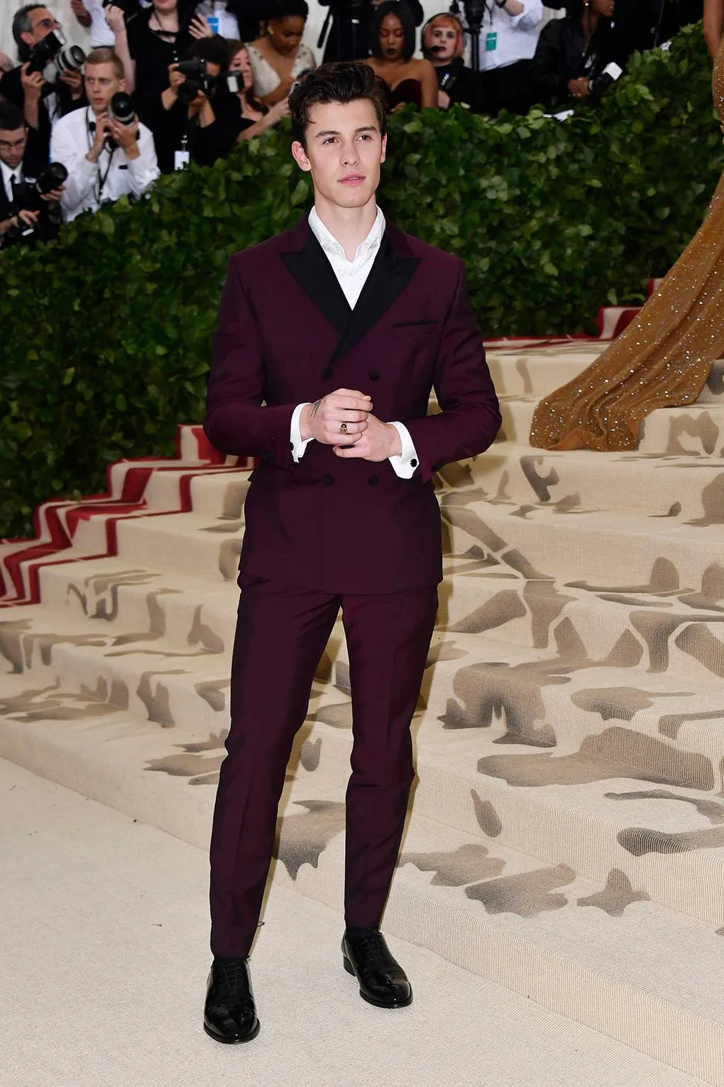 shawn-mendes-1-elle-man