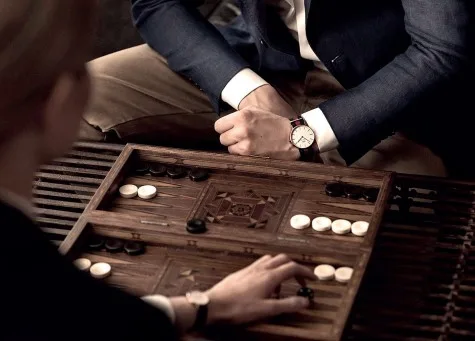 Đồng hồ đeo tay nam đẹp hiệu Daniel Wellington Đồng hồ đeo tay nam đẹp hiệu Daniel Wellington