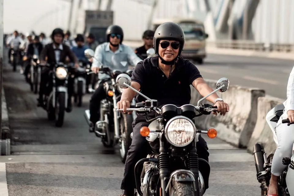 distinguished gentleman's ride - elle man 20