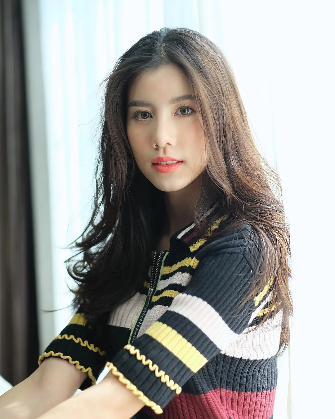 diễn viên thái - esther xinh đẹp