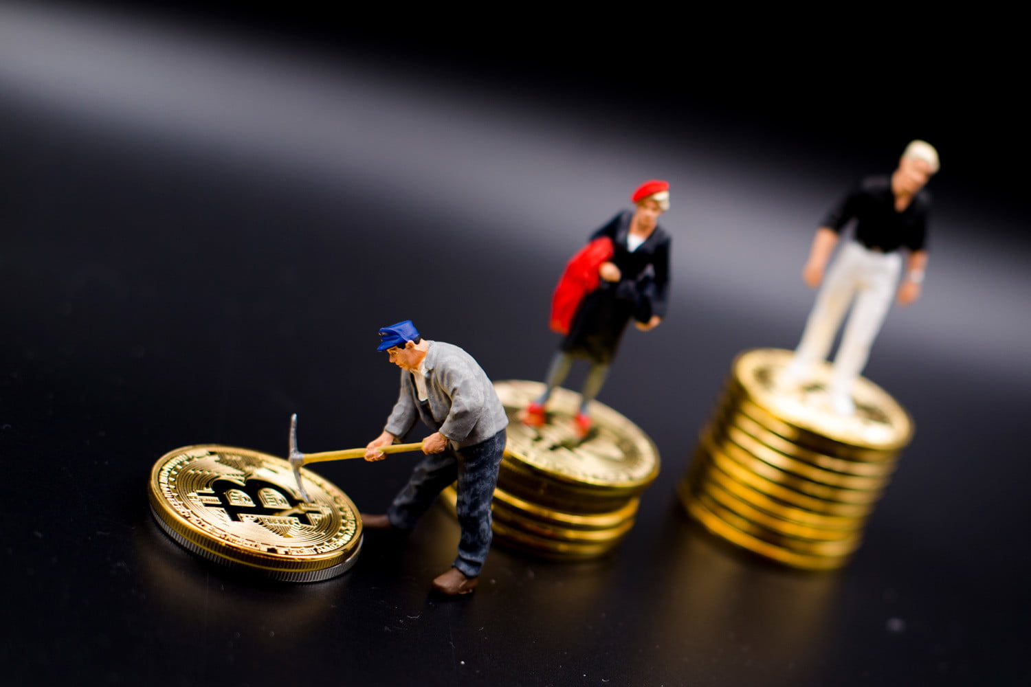 đồng tiền bitcoin - elle man 1 (digital trends)