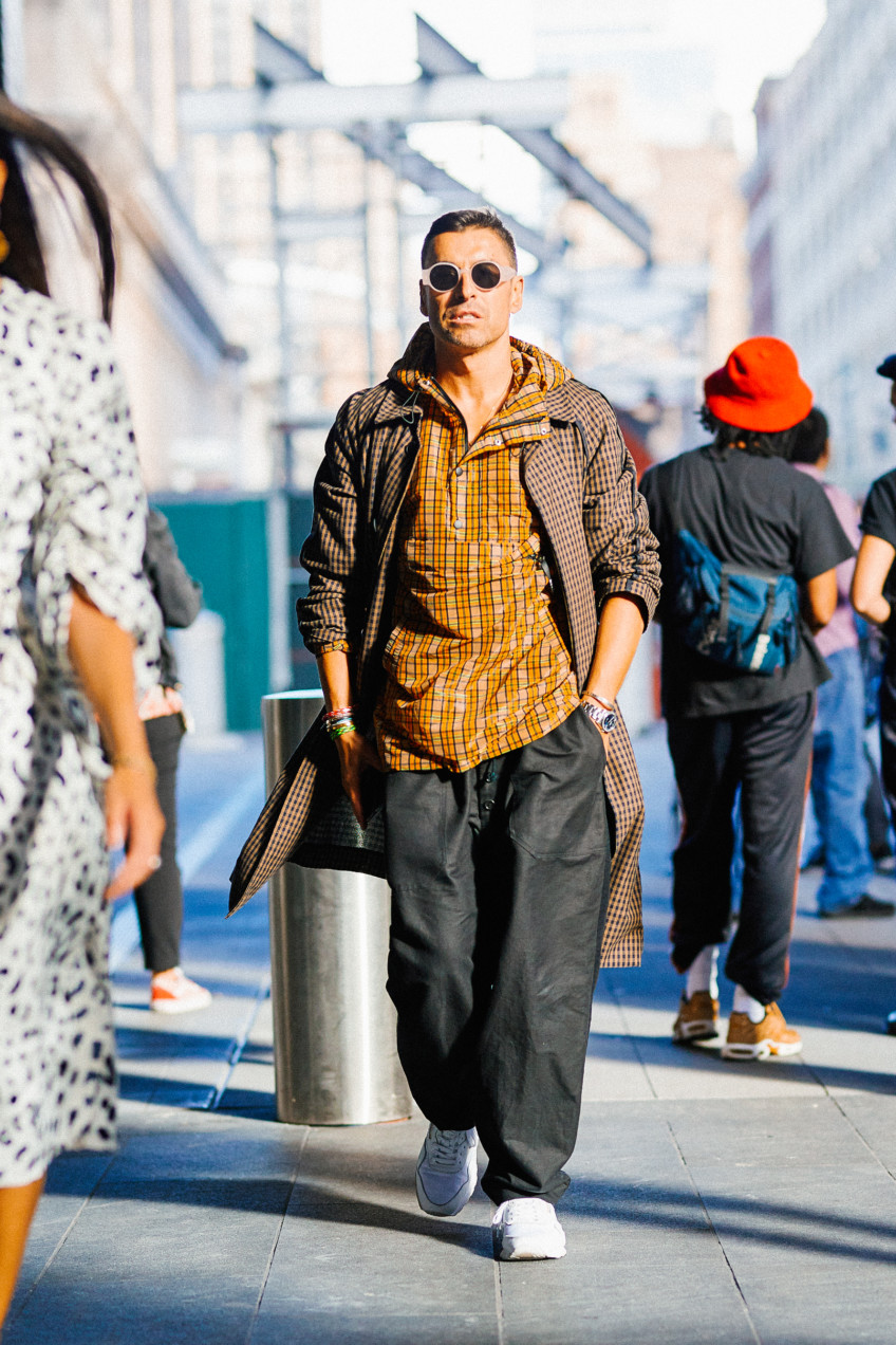 Street style nam nổi bần bật tại tuần lễ thời trang nữ New York, Xuân –Hè 2017-183