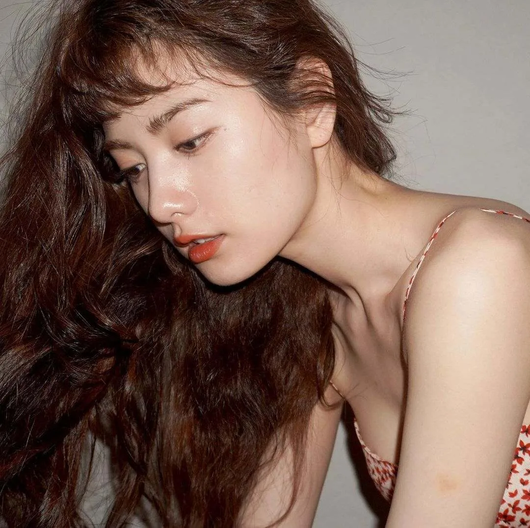 nana goc nghieng - elle man