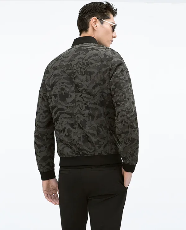 phong cach thoi trang hoa tiet in He 2016 - bomber & souvenir Zara 1 - elleman