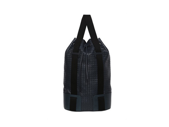 10 sản phẩm ba lô thời trang hot nhất mùa Thu - Bottega Veneta - elle vietnam