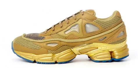 Kiểu giày thể thao Adidas Ozeega 2 màu khaki Kiểu giày thể thao Adidas Ozeega 2 màu khaki
