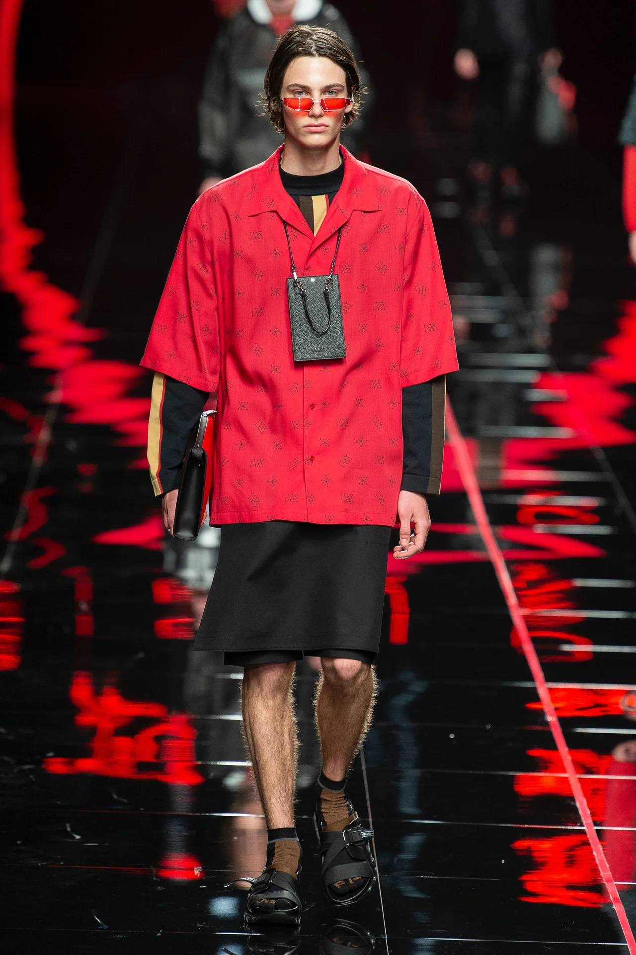 bo suu tap thoi trang - fendi - elle man 3
