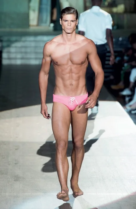 quan boi nam dep dsquared2