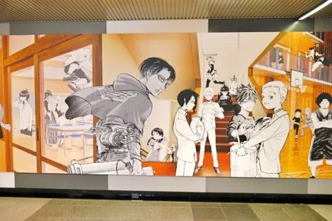 bức tường anime tại ga shibuya thủ đô tokyo levi attack on titan
