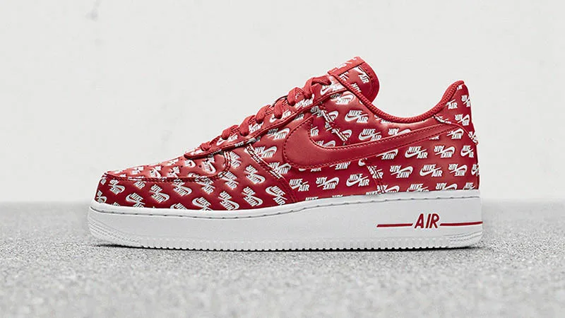 Bành trướng Logo: Xu hướng thời trang mới của làng giày sneakers