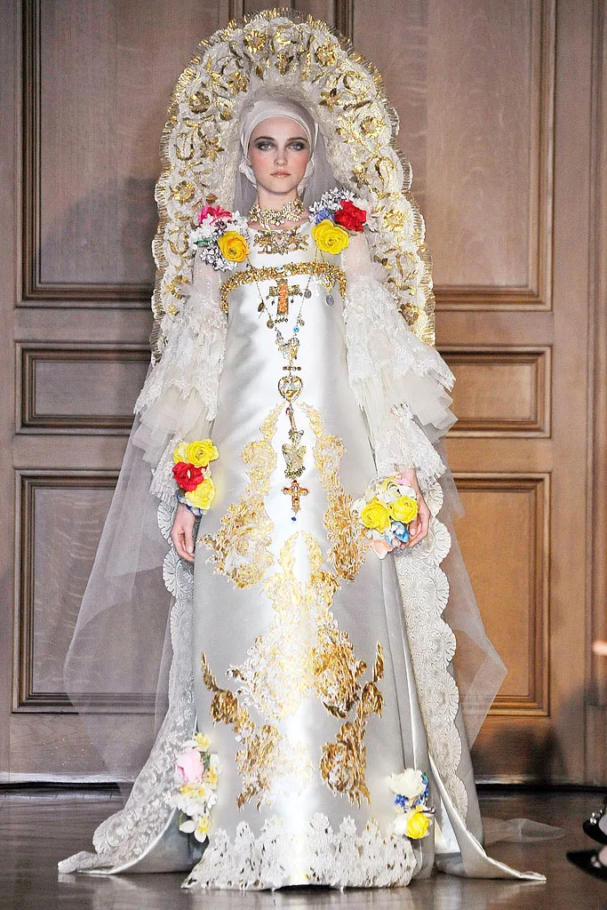 Met Gala 2018: Khi thời trang gặp gỡ tôn giáo