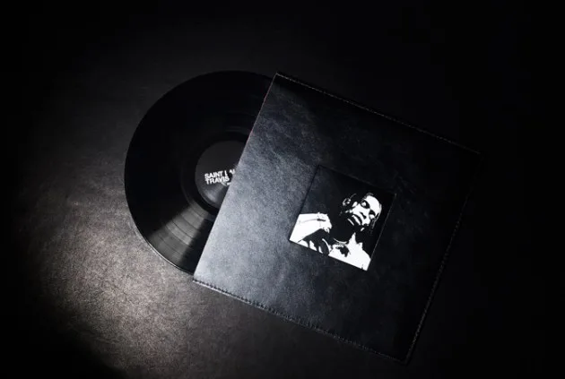 thuong hieu saint laurent - elle man 5