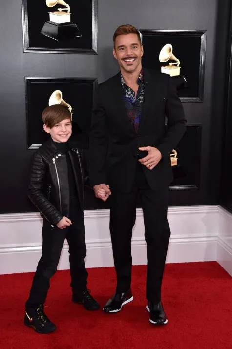 thoi trang tham do - elle man - grammy 2019 (19)
