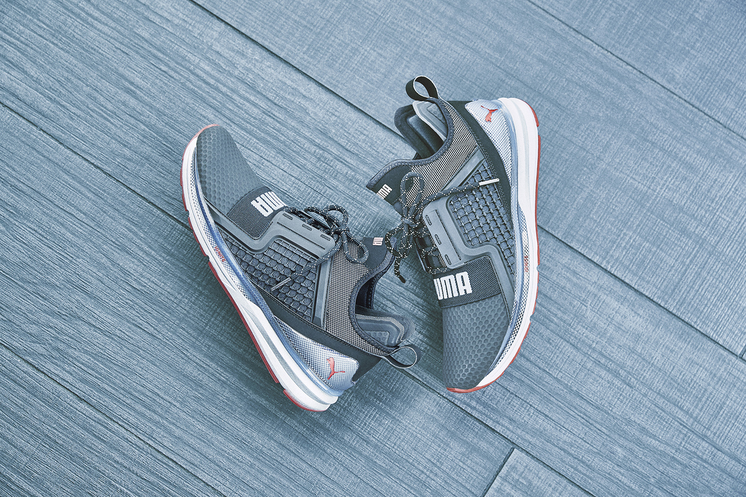 giay-the-thao-puma-ignite-extreme-hi-tech-1-elle-man