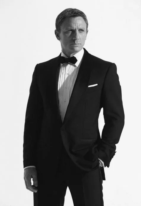 cach phoi do nam black tie Daniel Craig cach phoi do nam black tie Daniel Craig