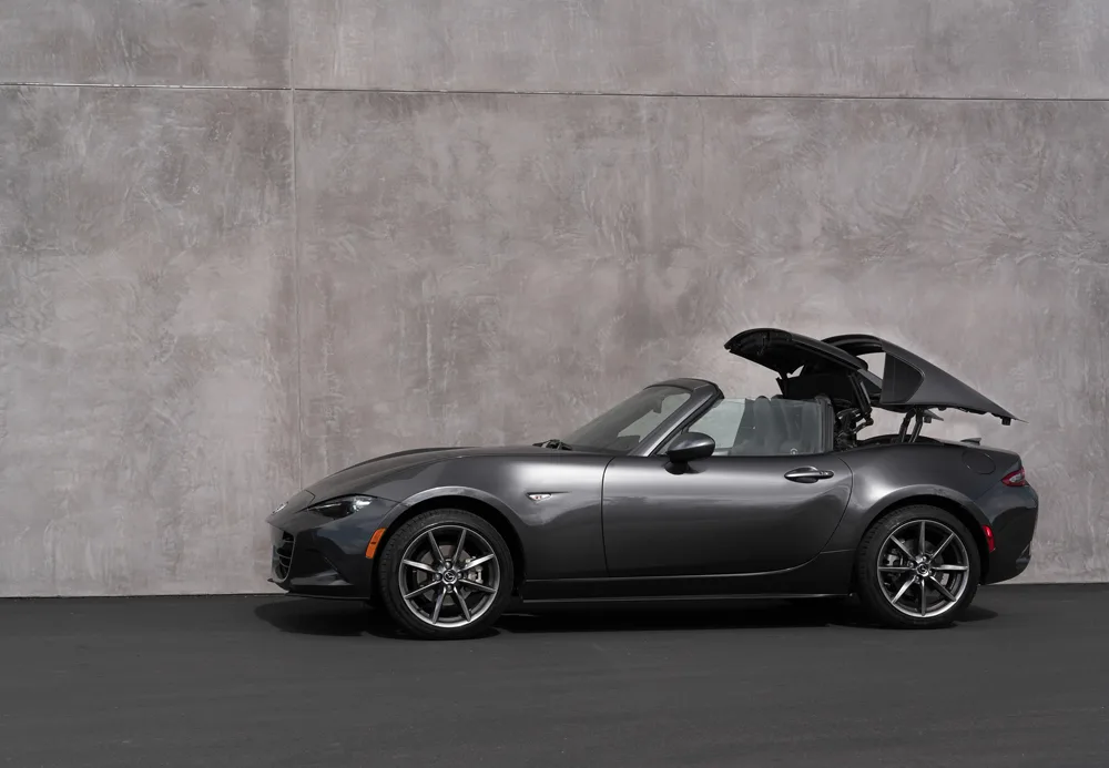 xe hoi dep - Mazda MX-5 RF - elle man 3