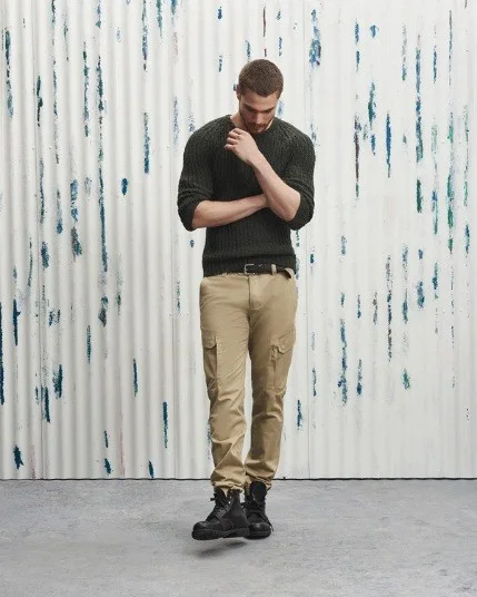 thoi trang hang hieu Y - Armani Exchange smart-casual - elle man 2