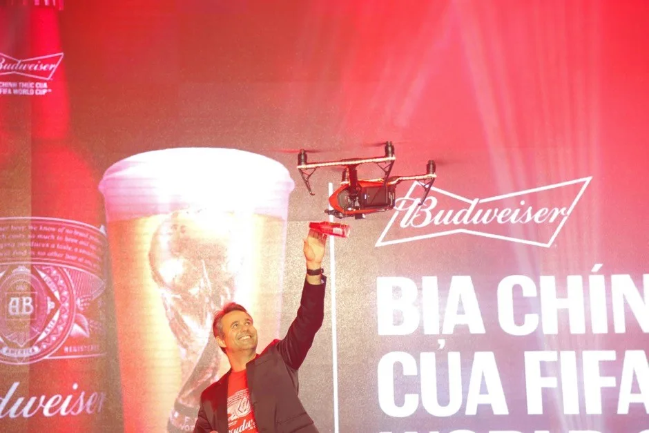 budweiser - elle man 1