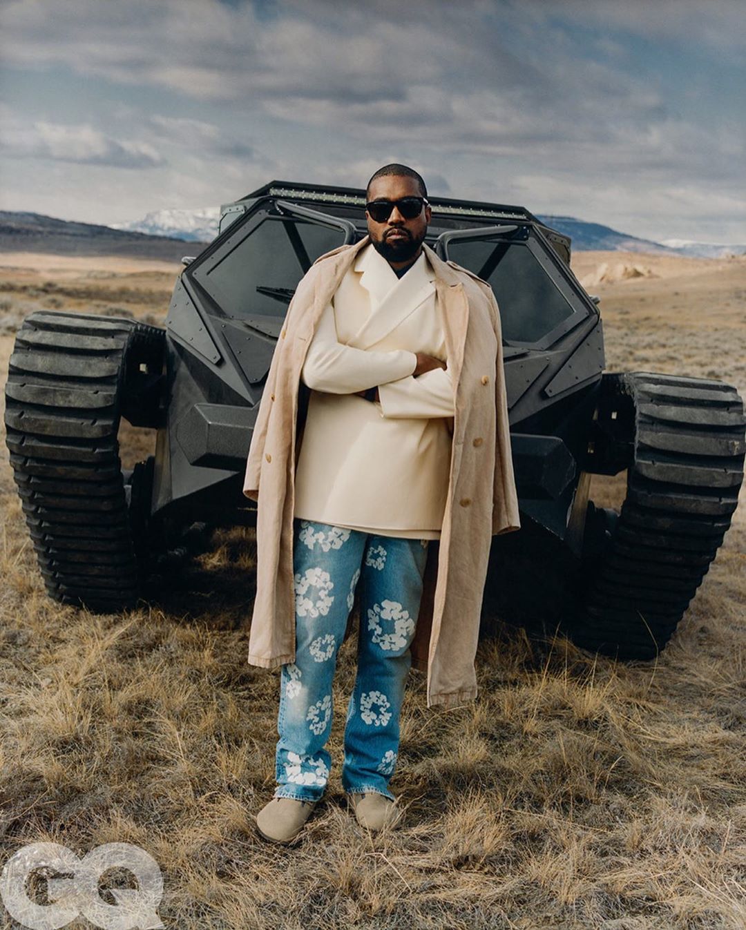Kanye West 1304020 1-sao nam mac dep-elleman-0420