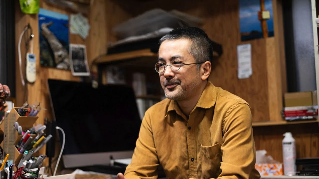 Nghệ sĩ xây dựng mô hình Takayuki Takeya
