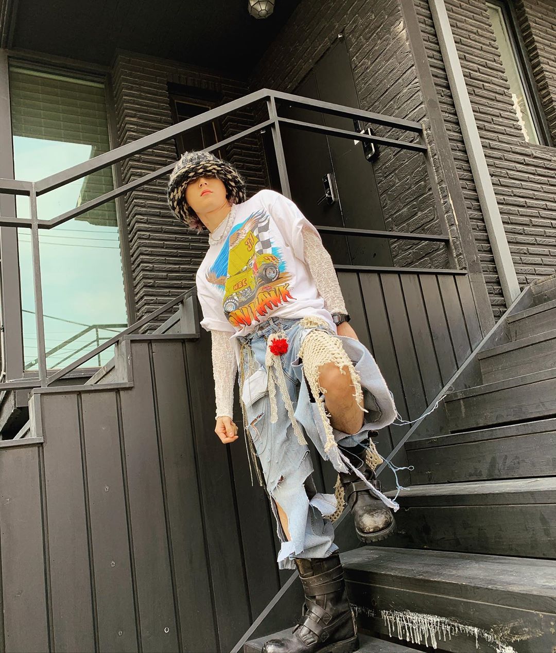 E'Dawn 160320 1-sao nam mac dep-elleman-0320