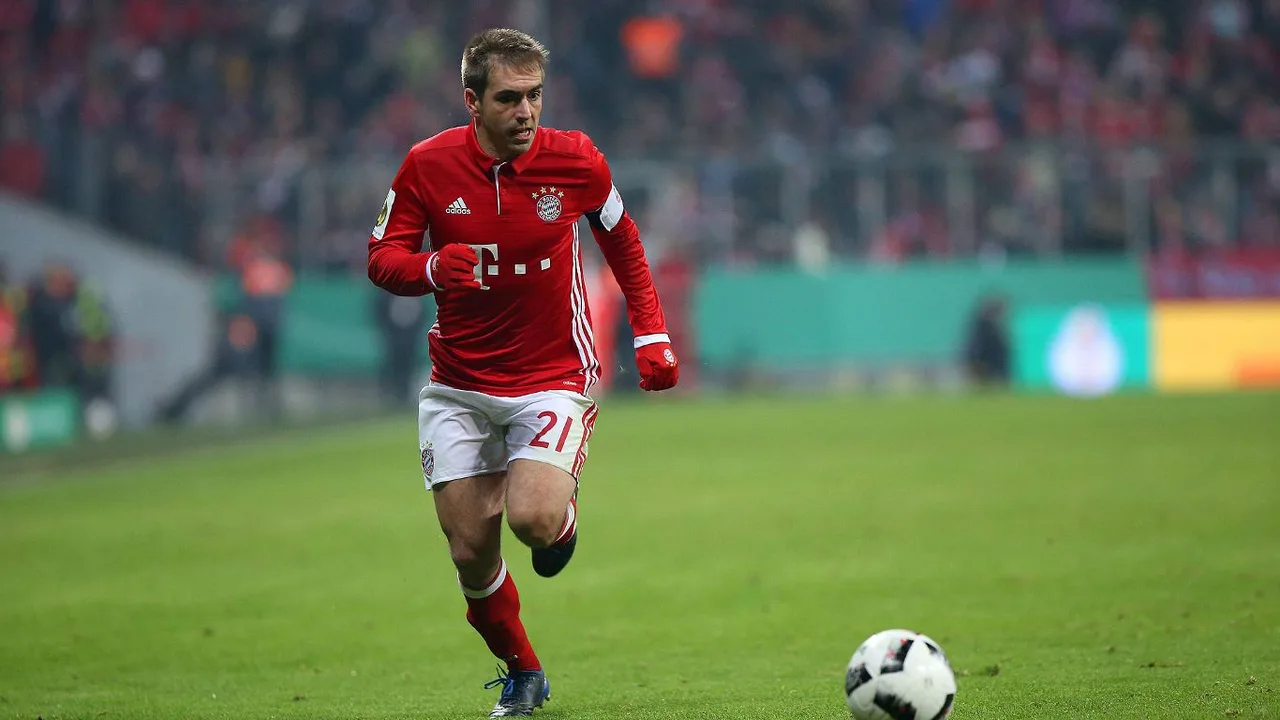 Phillip Lahm - ELLE Man -3