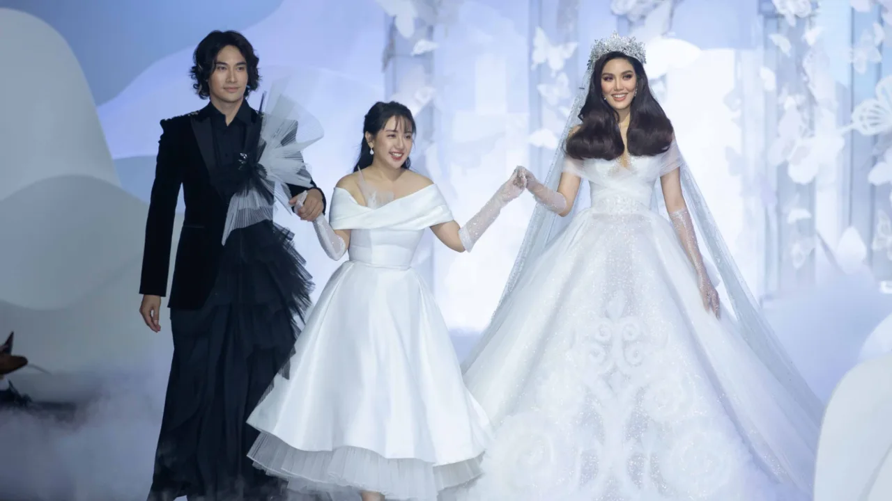 kết show feature