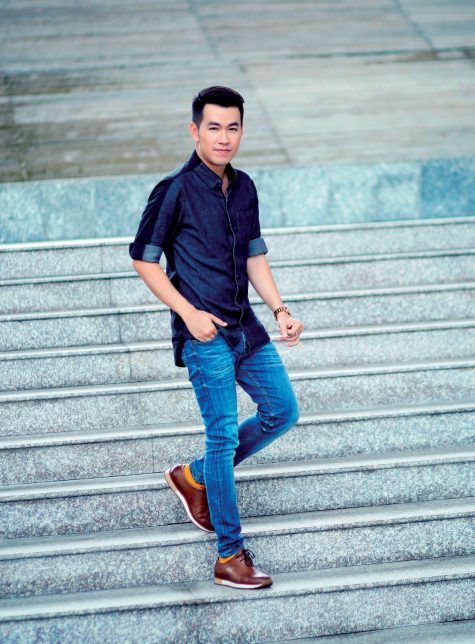 ho-trung-dung-voi-toi-yeu-la-rat-lang-man-1