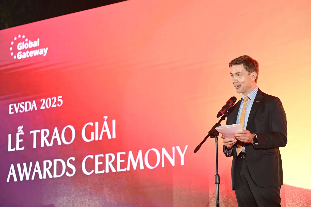 thiết kế