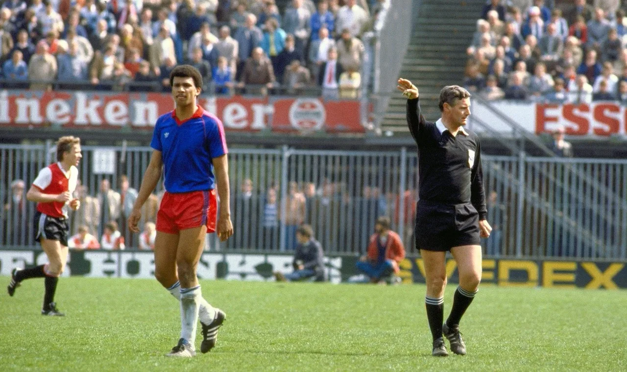 Ruud Gullit - ELLE Man -2