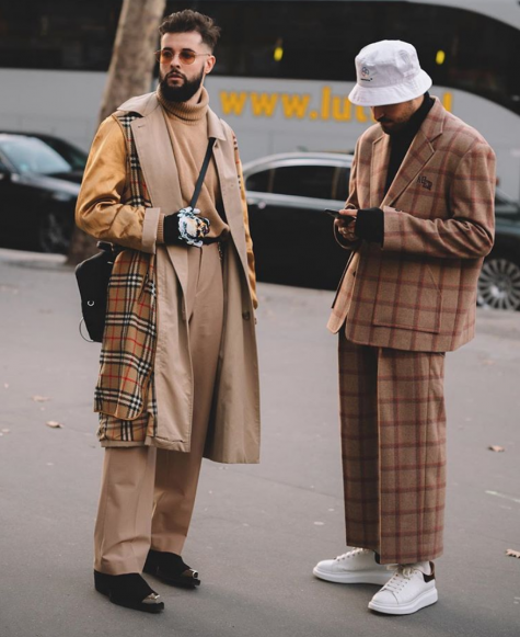 phối đồ tông màu beige áo trechcoat