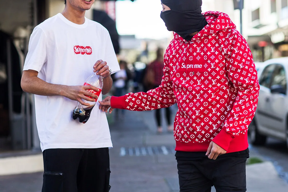 louis vuitton x supreme - sydney - elle man 10