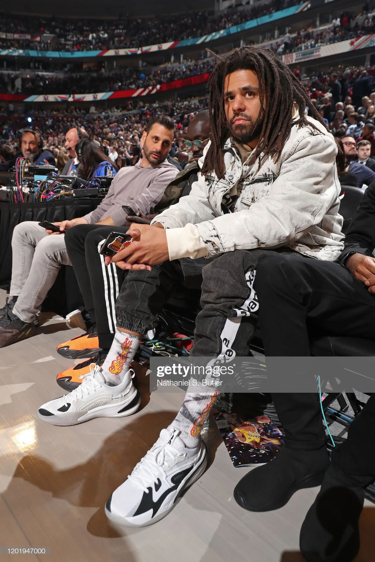 J.Cole 1-sao nam mac dep-elleman-0220