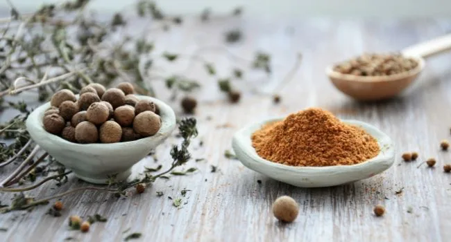 Nhóm hương phương Đông ấm áp rất phù hợp với thời tiết mùa xuân.